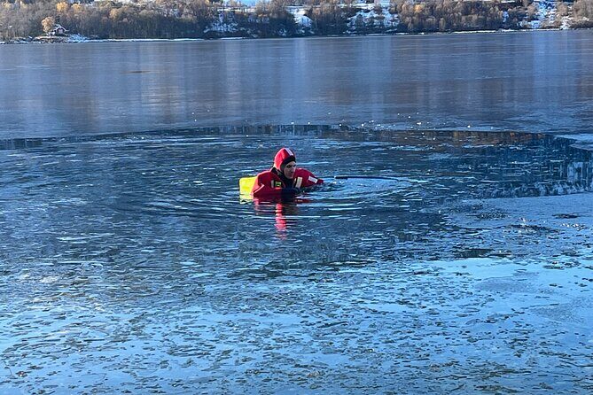 3-Hour Shared Arctic Morning Floating Experience in Norway - From Tromsø to Ramfjord: what the setup feels like