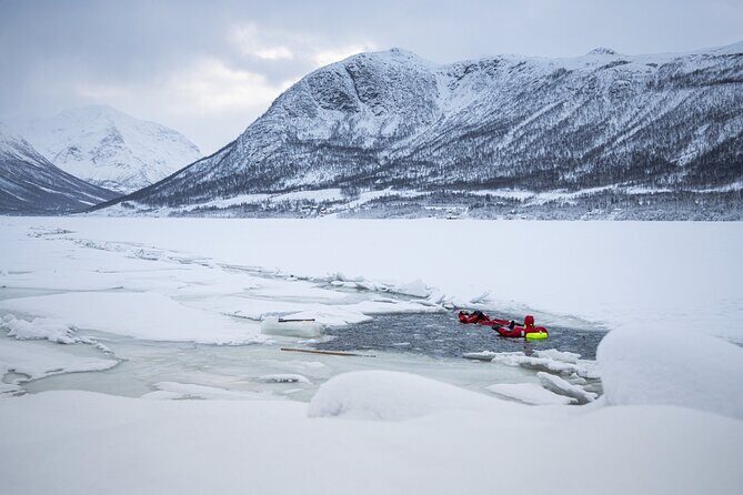 3-Hour Shared Arctic Morning Floating Experience in Norway - Small-group energy (max 12): why this doesn’t feel like a bus tour