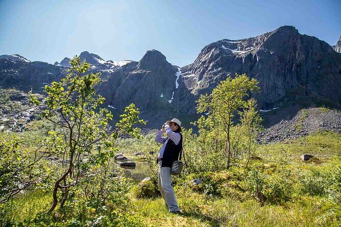 Arctic Landscapes Hiking, Sightseeing & Snowshoeing Private Tour - Who this private fjord hike and snowshoe tour fits best
