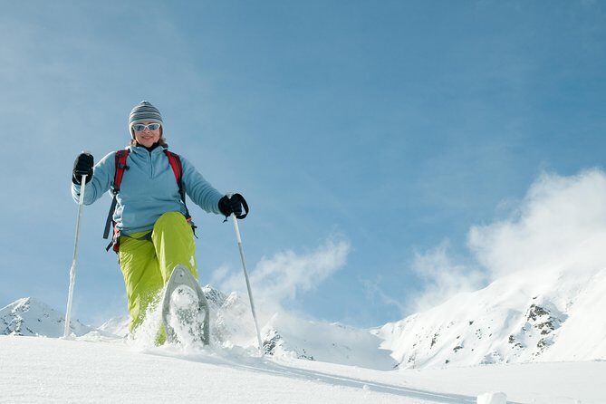 Eco friendly snowshoeing in Scenic Landscape - Eco-friendly details that matter on a short day