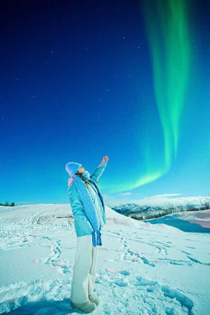 From Tromsø: Aurora Borealis Tour - How the guides chase the lights (and how far they’re willing to go)