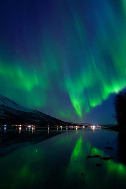 From Tromsø: Aurora Bus Tour with Snacks, Photos, and Drinks - Key highlights to notice before you go