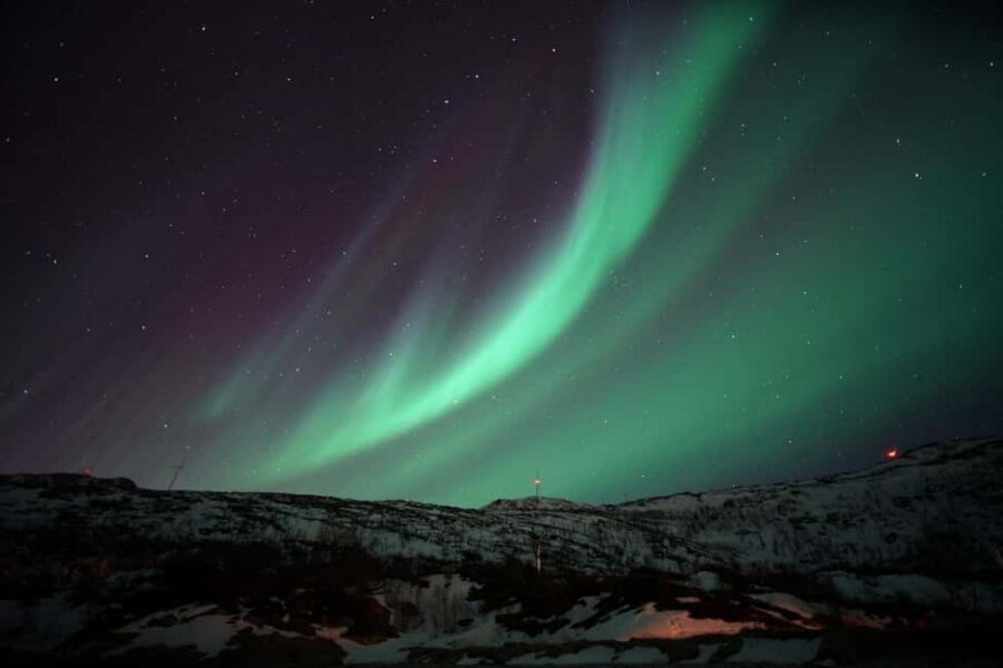 From Tromsø: Aurora Bus Tour with Snacks, Photos, and Drinks - Why a Northern Lights bus tour from Tromsø is practical