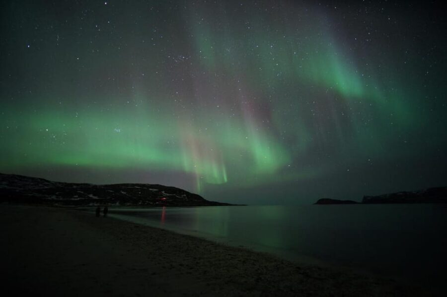 From Tromsø: Aurora Bus Tour with Snacks, Photos, and Drinks - Stop-by-stop: how the evening is structured