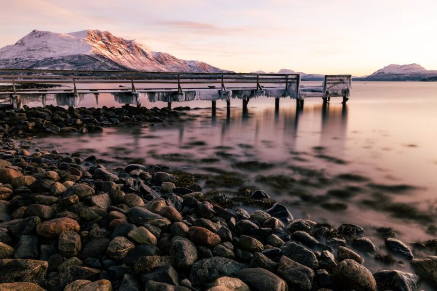 From Tromsø: Senja and Kvaløya Arctic Day Trip with Lunch - Pro photographer and an English guide: making photos and sense of place