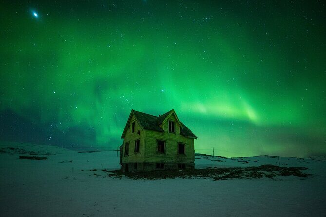 Full Night Magic of the Northern Lights in Tromso - Meeting Magic Ice Bar, Starting at 7:00 pm