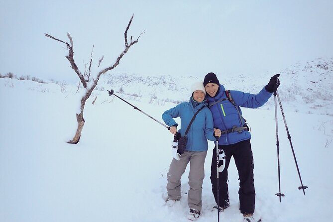 Guided easy snowshoeing with a visit to local café - Malangen on foot: easy routes, quick learning, and real winter fun