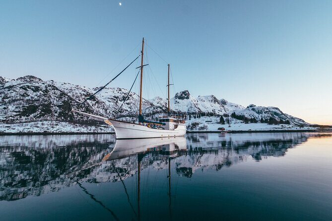 Luxury Northern Lights Yacht Cruise with Hot Tub from Tromsø - Who should book this cruise, and who should skip it