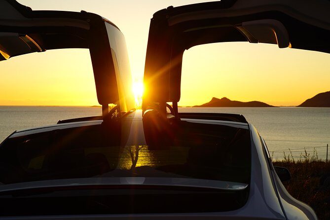 Midnightsun- Eco friendly Tesla Model X - Getting There: Meeting Point vs Hotel Pickup in Tromsø