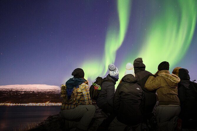 Northern Lights Chase with Photography from Tromsø - What happens during the hunt: driving, waiting, and changing locations