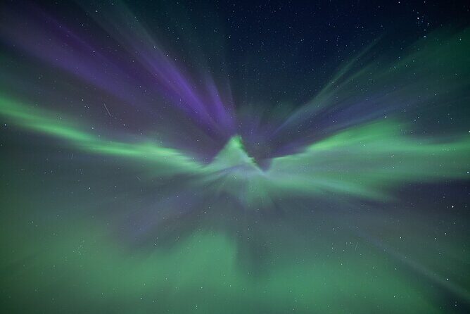 Northern Lights Expedition Tromsø - 6 people - Arctic Photo Guide - Your first real stop: Tromsø, thermal gear on, and ready to move