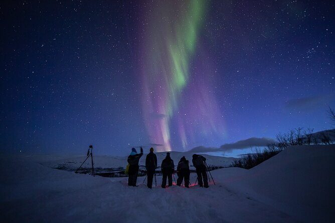 Northern Lights Expedition Tromsø - 6 people - Arctic Photo Guide - How long will you be out: 5 to 9 hours is normal here