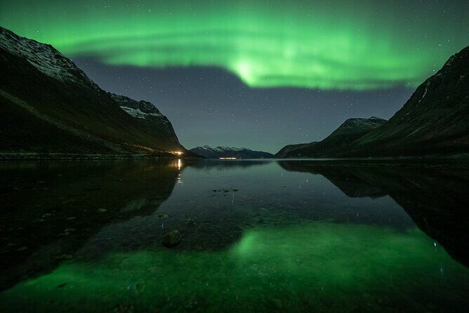 Northern Lights Expedition Tromsø - 6 people - Arctic Photo Guide - Price and value: why $296.92 might feel fair (or not)