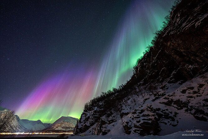 Northern Lights Tour, Photo, Toilet, Meal, Skycam in Mbus - Duration and What It Means for Your Day