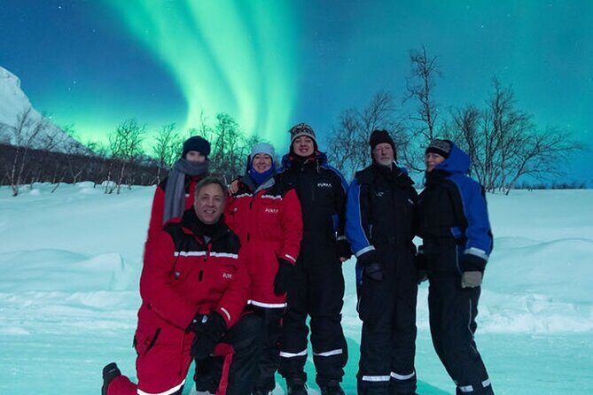Northern Lights x Mini Bus Chase - The bonfire stop: the part that keeps you warm and patient