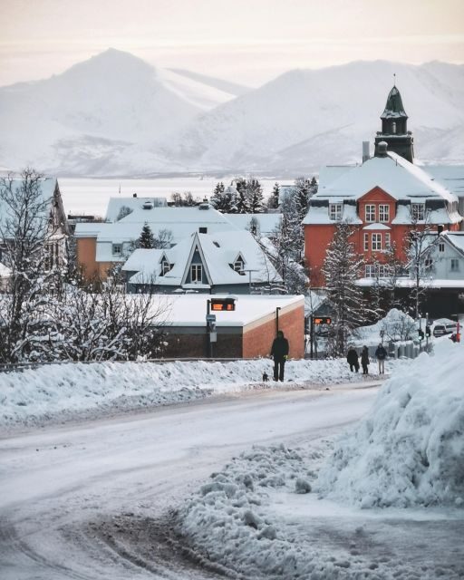 Tromsø: Capture the most Photogenic Spots with a Local - The route from cathedral to Petersborggata: a photo plan with local pacing