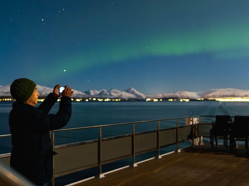 Tromso Electric Northern Lights Cruise - Soup and on-board Wi‑Fi: the practical extras that matter most