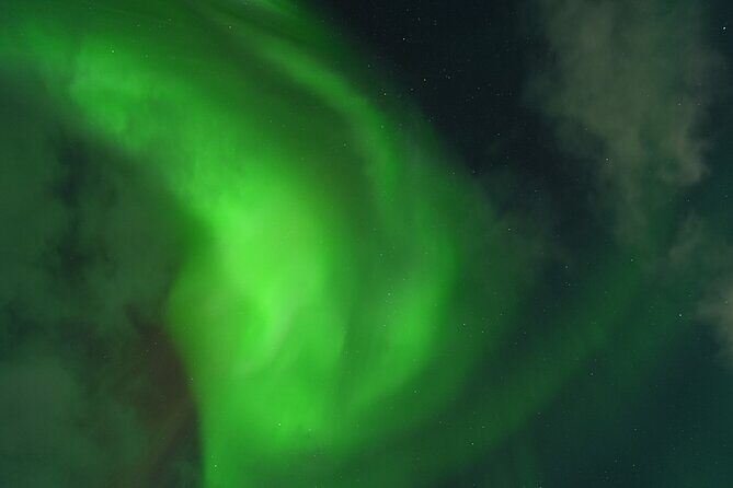 Tromsø: English/Spanish Aurora Pathfinder Tour with Photos - How the aurora chase really runs: stops, timing, and weather limits