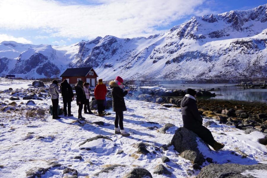 Tromsø: Exclusive Fjord Adventure by Bus - Thermal suits and winter clothing: the real make-or-break