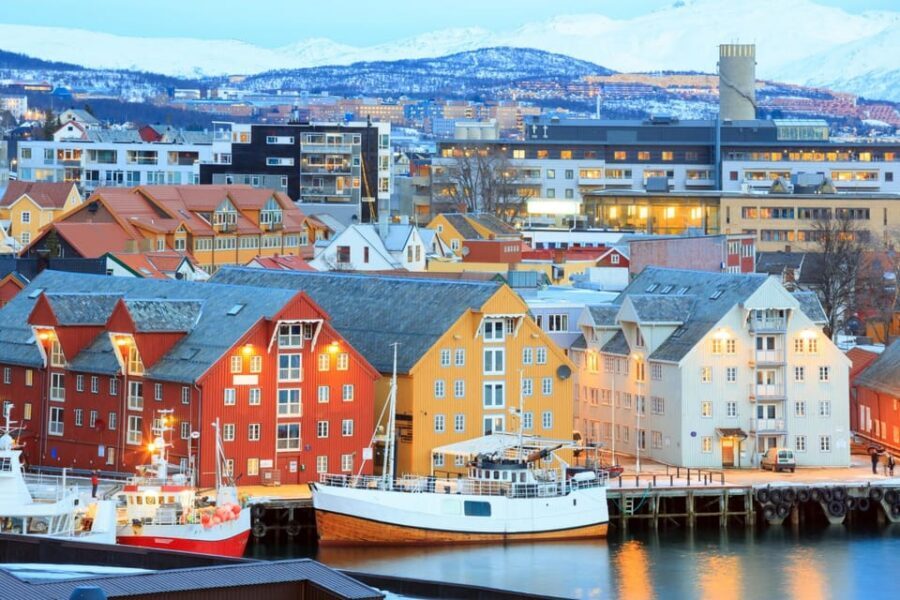 Tromso: Express Walk with a Local in 60 minutes - Food, Bars, and Local Advice You Can Use the Same Night