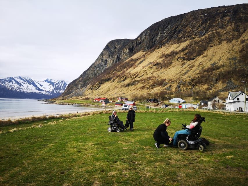Tromsø: Fjords, Kvaløya & Sommarøy Accessible Tour w/ Lunch - Sommarøy lunch: the warm 2-course meal break you actually need