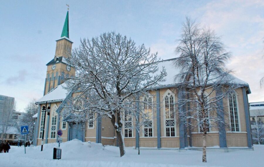 Tromsø: Midnight Concert Ticket at the Tromsø Cathedral - Should you book the Tromsø Midnight Concert?