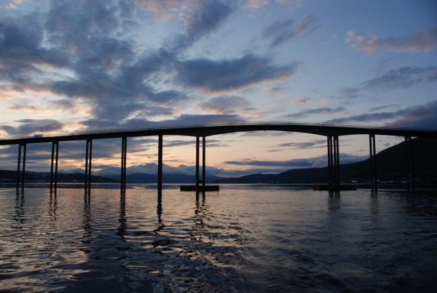 Tromsø: Midnight Sun Cruise in a Luxury Catamaran - Price and value: what you’re really paying for at $188 per person