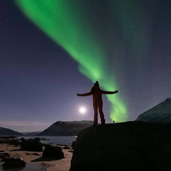 Tromsø: Northern Lights Chase by a comfortable bus - The flow of the evening: what happens during each stretch