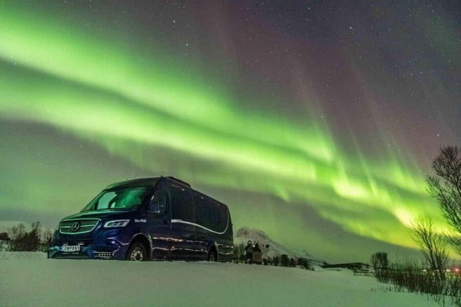 Tromsø: Northern Lights Chase with Free Photos - Your Night Begins at Kirkegata 2 (and Then the Guide Takes Over)