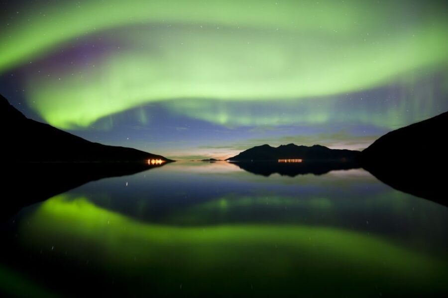 Tromsø: Northern Lights Cruise with 2nd Chance Guarantee - How the Hunt Works: Guides, Spotting, and Quick Moves