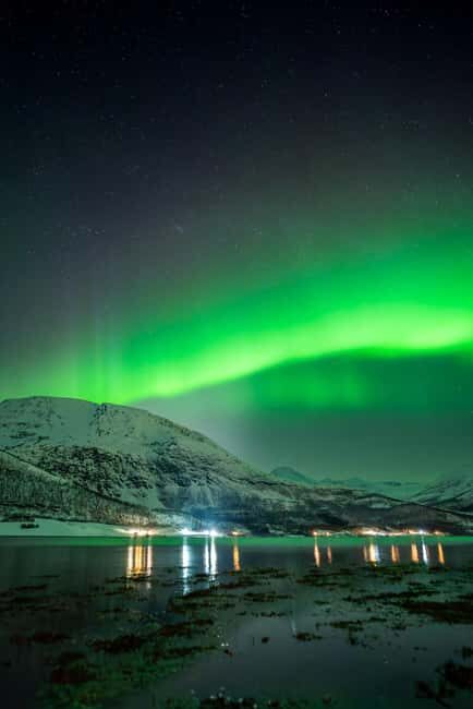 Tromsø: Northern Lights Focus Tour, German/English, minibus, meal - Finding the Best Sky: Flexibility Beats Luck