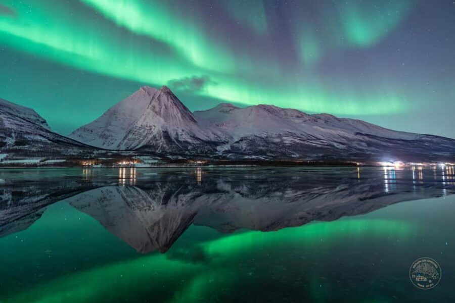 Tromsø: Northern Lights Photography Tour - Tromsø pickup and getting out of the city glow