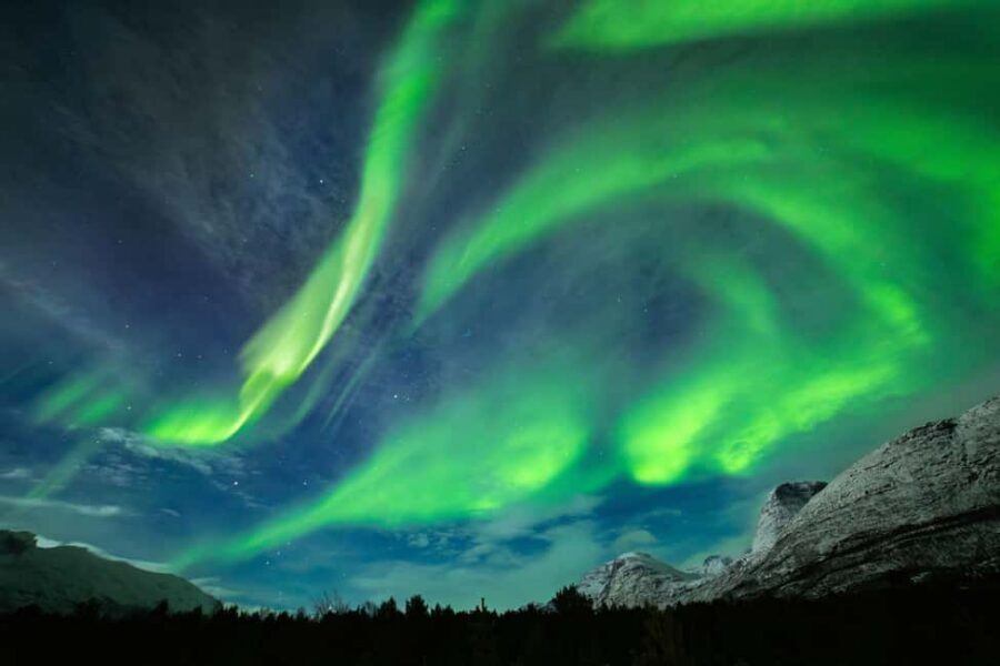 Tromsø: Northern Lights Photography Tour - Northern Lights photography help that doesn’t leave you guessing