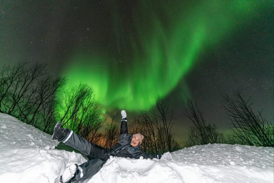 Tromsø: Northern Lights Tour w/Photo, Suits and Local Guide - Price and value: what you’re paying for at $188