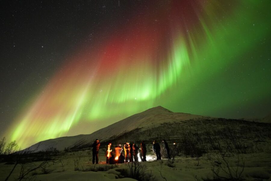 Tromsø: Northern Lights Tour with Free Professional Portrait - Key things I’d pencil in first