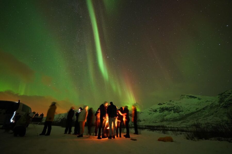 Tromsø: Northern Lights Tour with Free Professional Portrait - How Long Will You Be Out? Timing That Matches the Hunt