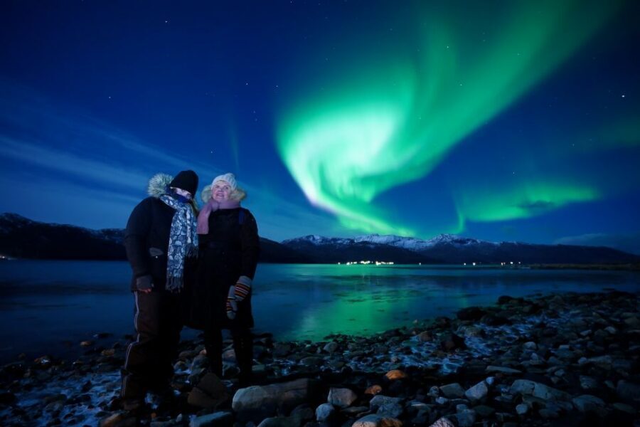 Tromsø: Northern Lights Tour with Free Professional Portrait - Getting Back to Tromsø: Drop-Off in the City Center