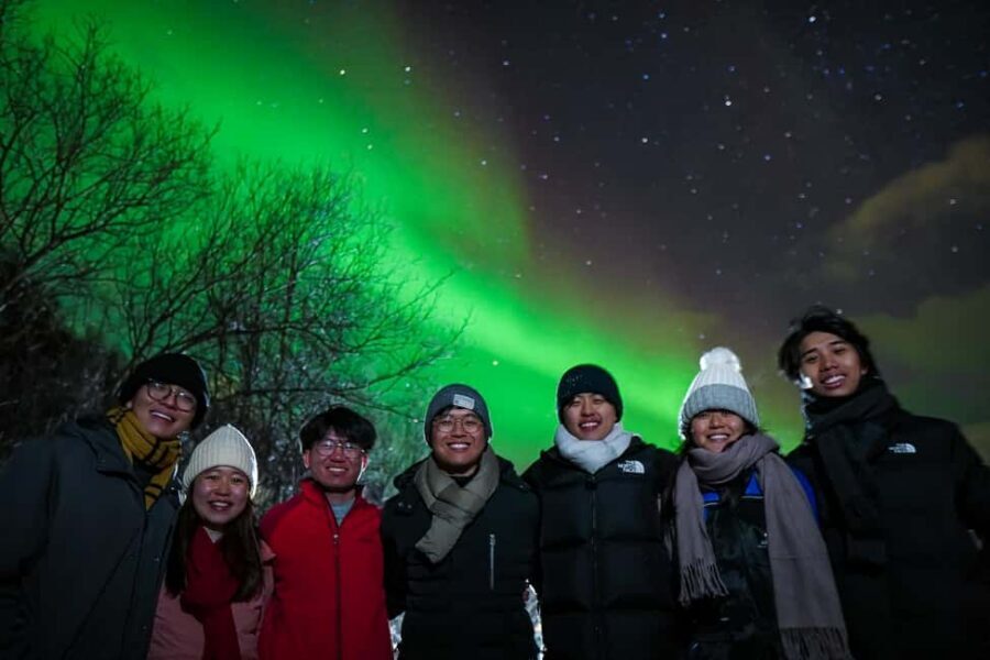 Tromsø: Northern Lights Tour with Guaranteed Sightings - Chasing the aurora: unlimited mileage, multiple stops, and Finland driving