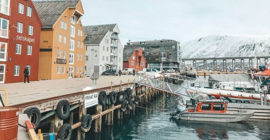 Tromsø: Private City Tour - Entering Tromsø by foot with a guide who adjusts to you
