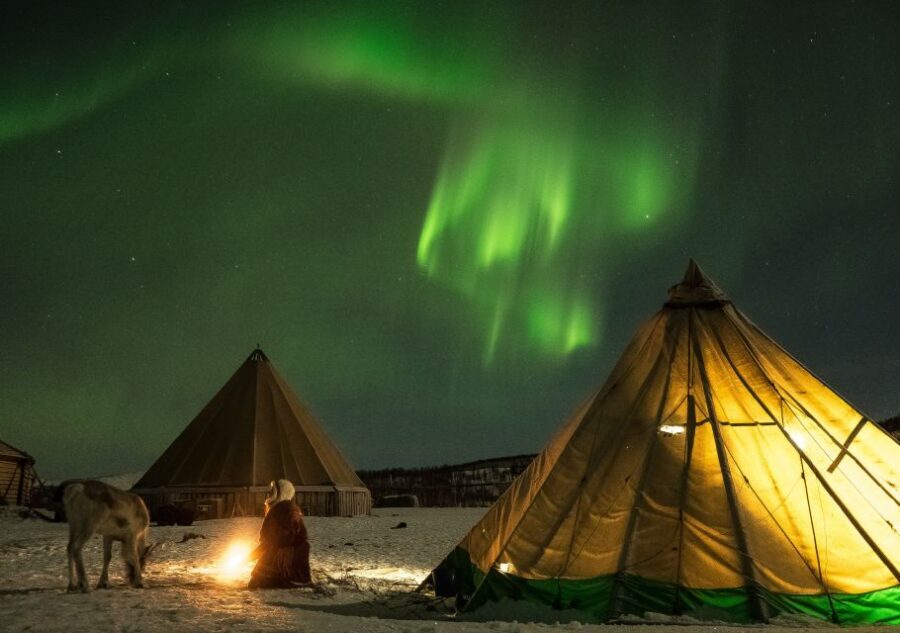Tromsø: Reindeer Camp Dinner with Chance of Northern Lights - Tromsø Pickup and the Slow Turn Toward Night