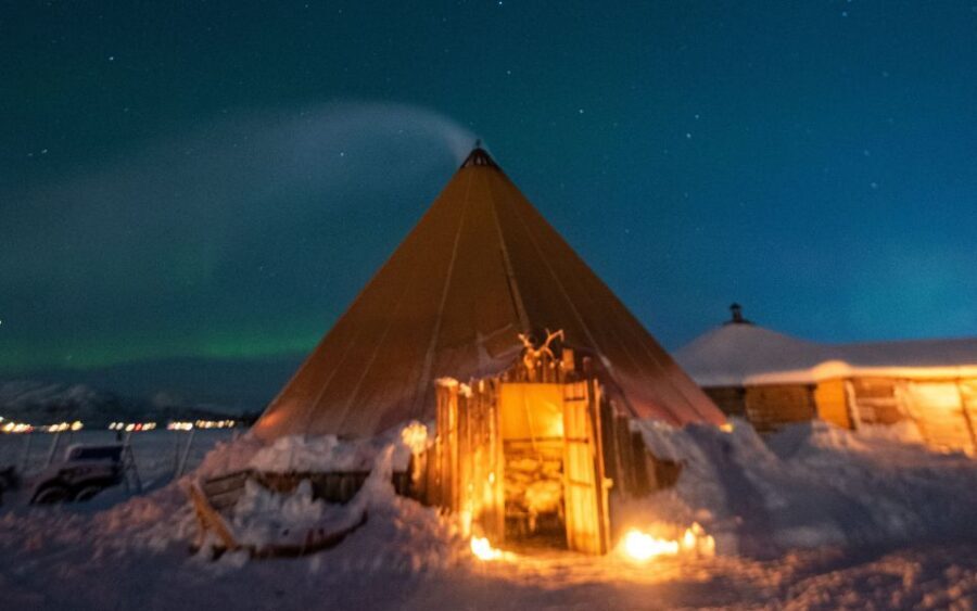 Tromsø: Reindeer Camp Dinner with Chance of Northern Lights - Stories by the Fire: Sámi Culture, History, and Joik