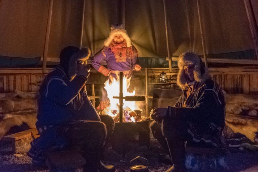 Tromsø: Reindeer Camp Dinner with Chance of Northern Lights - The Reindeer Camp: Feeding After Dark Like You Mean It