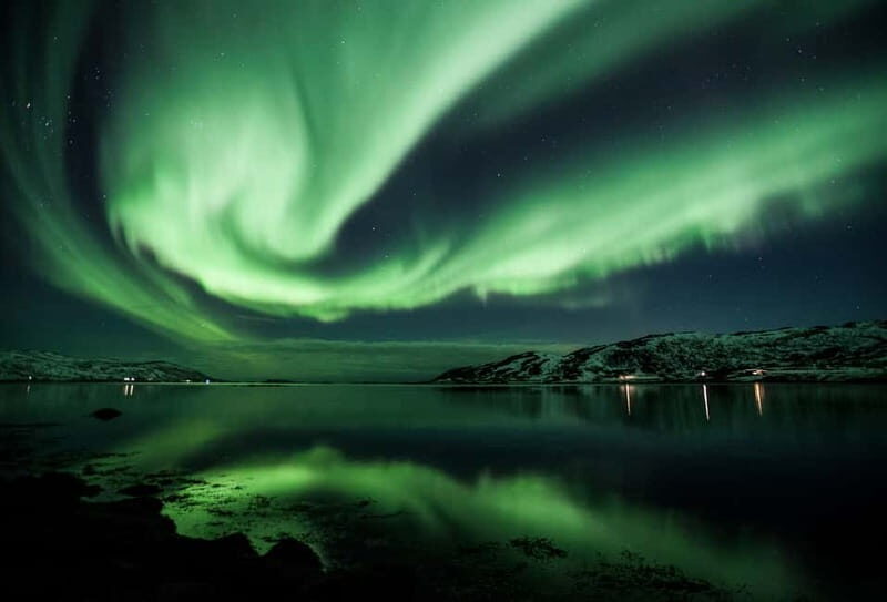 Tromsø: Small Group Northern Lights Hunt - Small Group Size and the Meeting-Point Reality Check