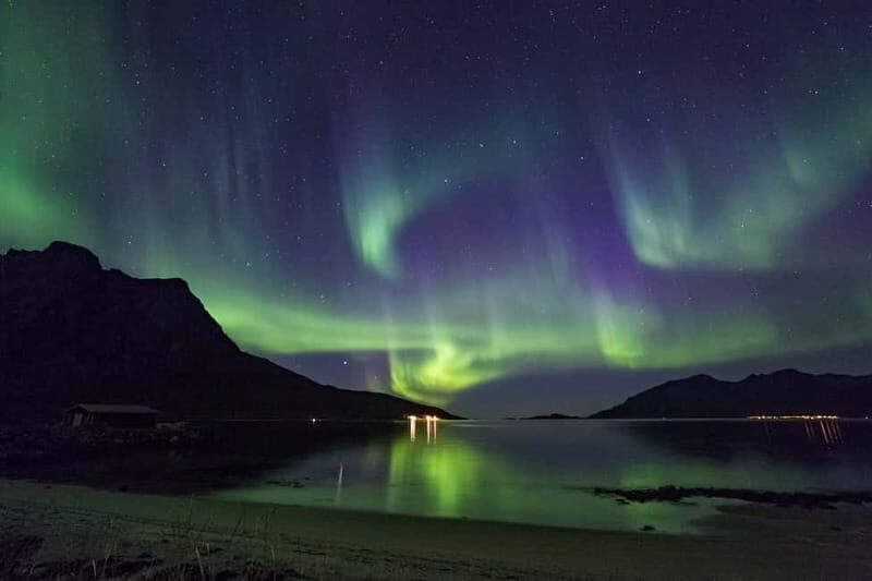Tromsø: Small Group Northern Lights Hunt - Kitted for Winter: Suits, Boots, and Staying Actually Comfortable
