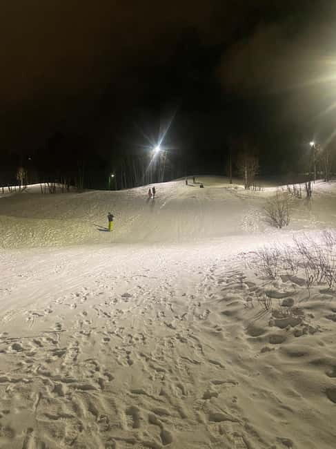 Tromsø: Snow Sledding, Mini Skiing, Lasso and Reindeer Hides - Mini Skiing: Turning Balance Into Play
