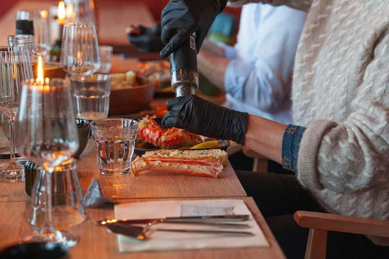 Tromsø: Tasty King Crab Adventure - The guide’s king crab story: Kamchatka to Kirkenes